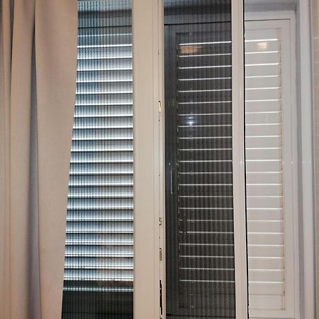 Studio Apartment Mila 普拉 外观 照片